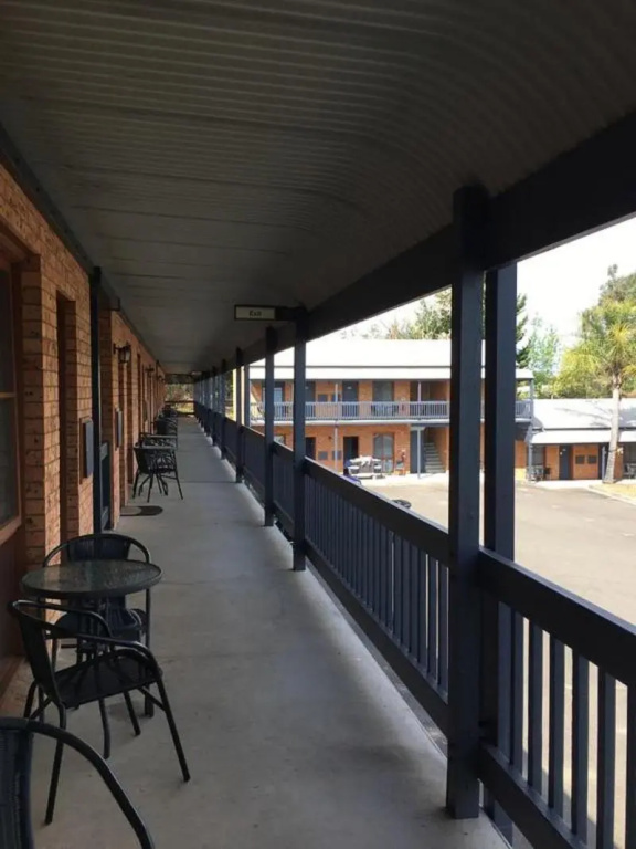 Bega Downs Motor Inn