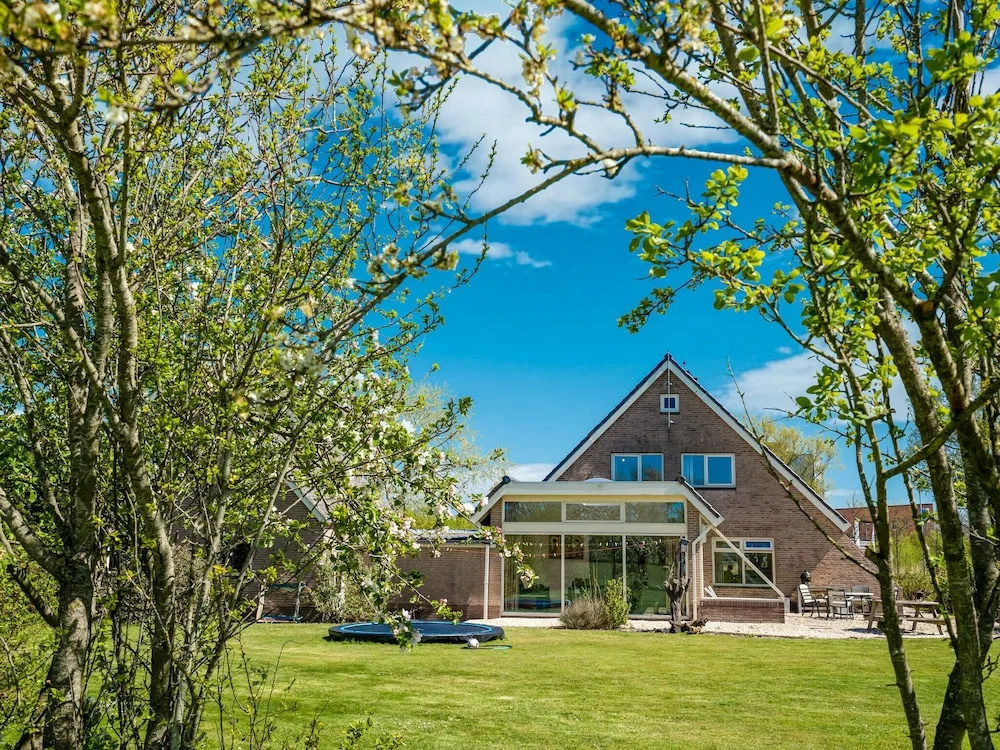 Scenic Villa Near Bergen Close to the sea