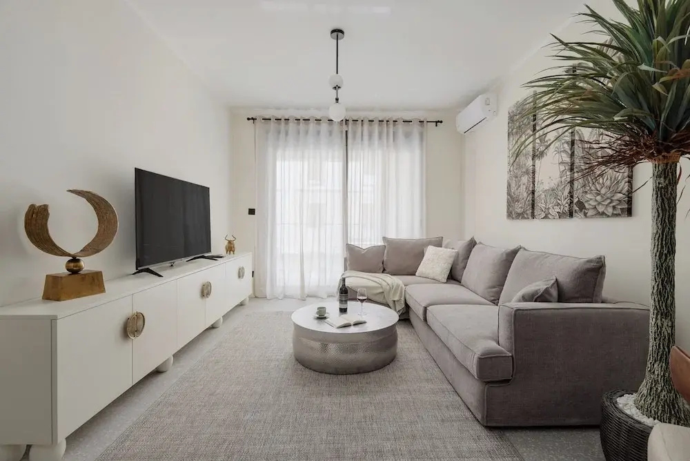 Dimitris Residence