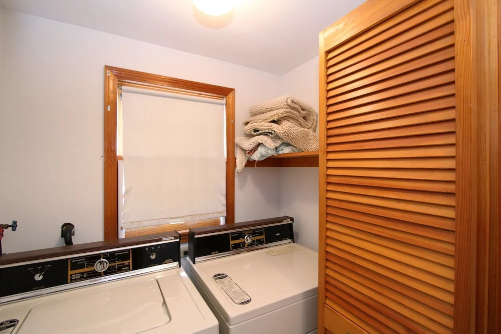 Garden  On Cape Cod 2 Bedroom Home
