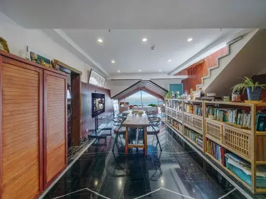 Blue Beauty Homestay in Qingdao (Laoshan Scenic Area Store)