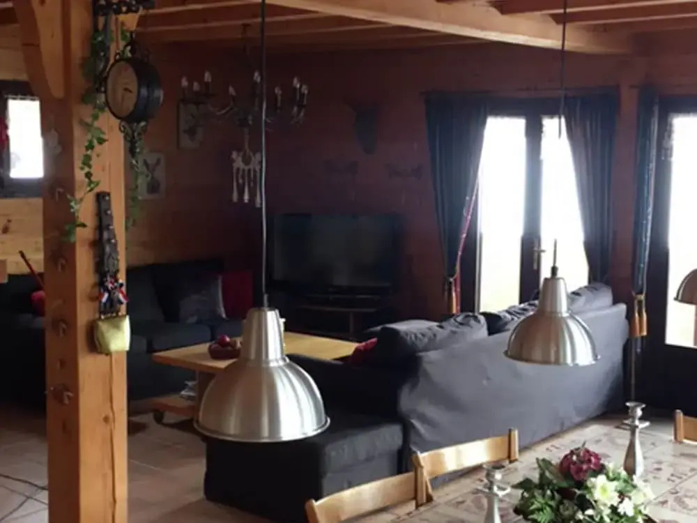 Chalet in Les Gets Near Ski Bus & Sauna
