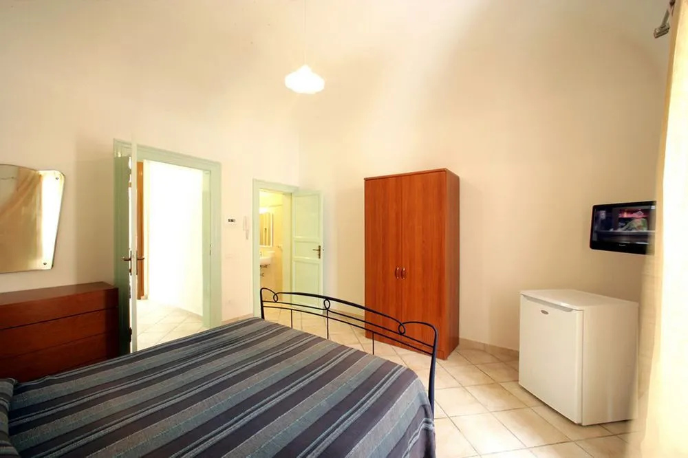 Flavica Home Holiday