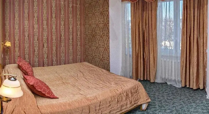 Silk Road Lodge
