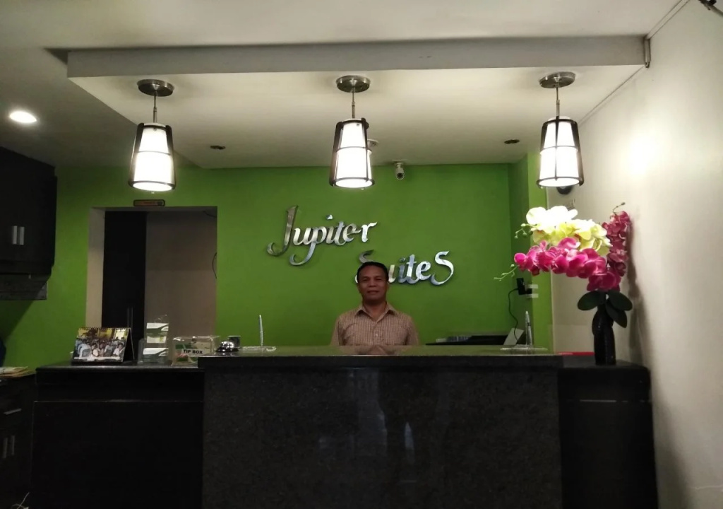 Jupiter Suites