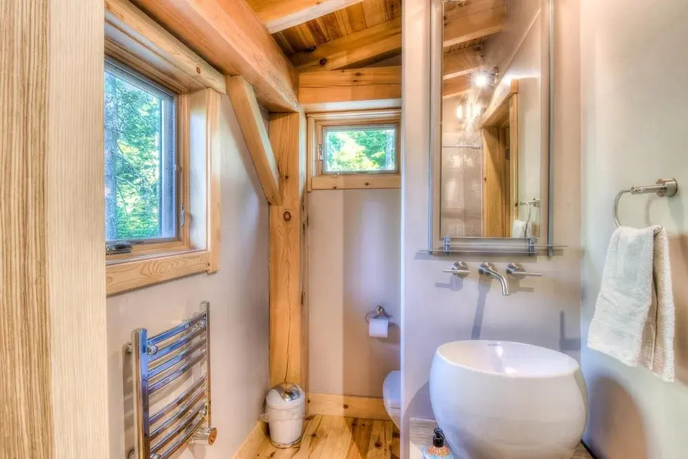Shining Shire - Sauna, Steam Shower, Very Cool!