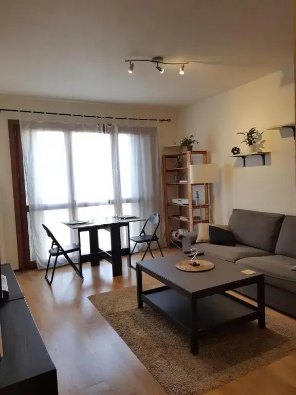 Superbe appartement en résidence avec parking