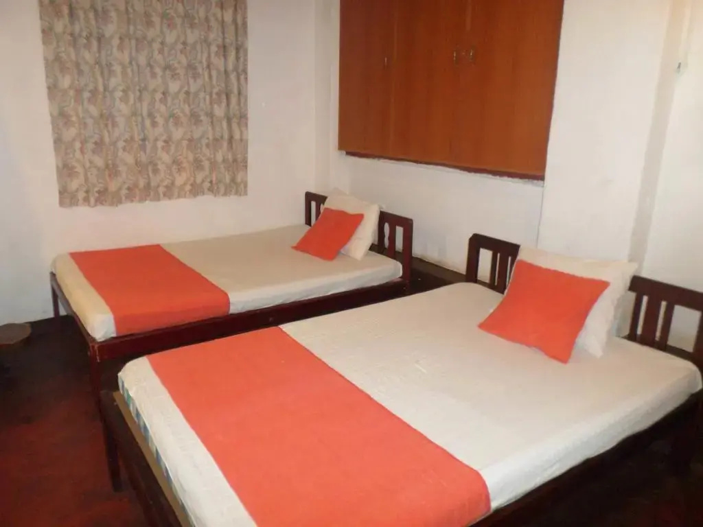 Sarras Guest House