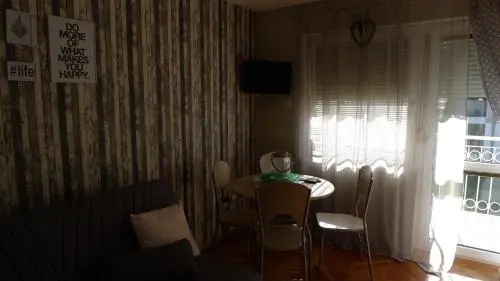 Apartment Style