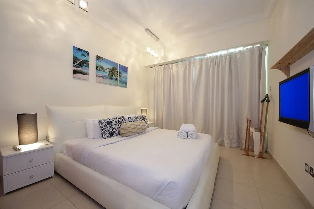 New Arabian Holiday Homes - 8 Boulevard