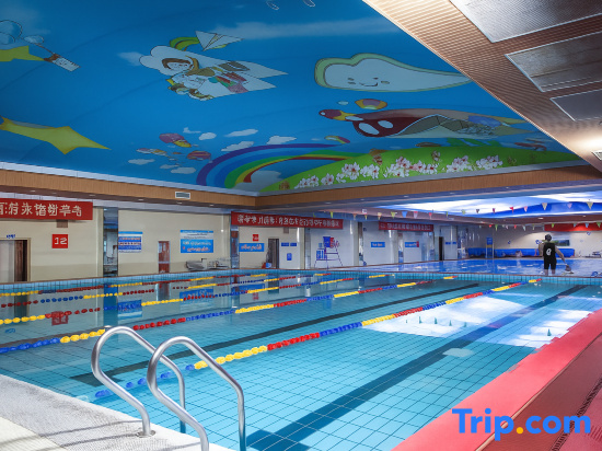 GreenTree Inn Express Hotel (3rd huangshan road, Zouping Bus Station, Binzhou)