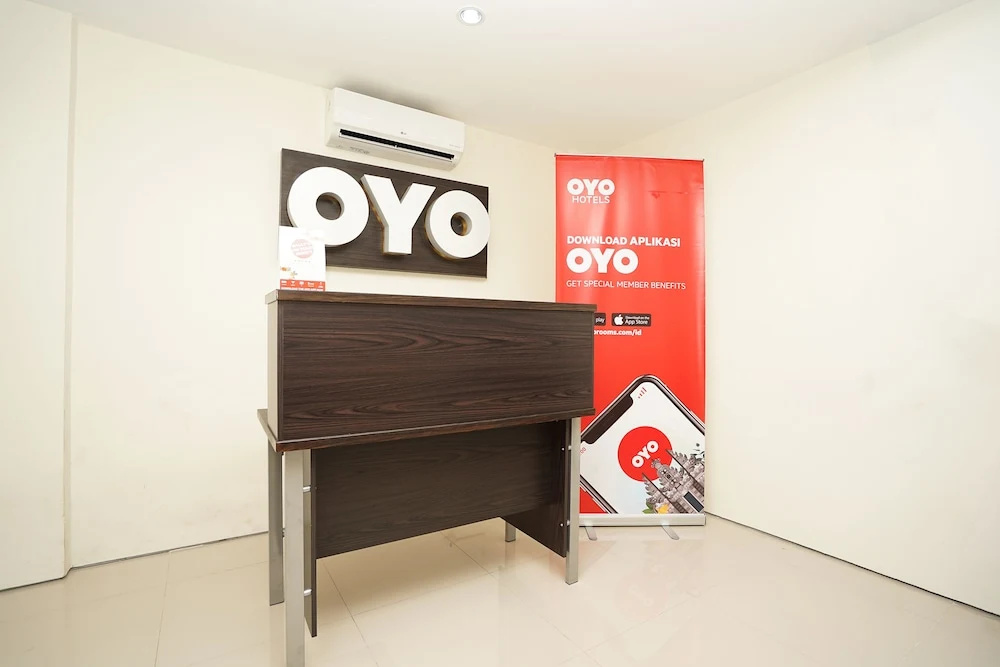 Urbanview Erga Family Residence Syariah Surabaya by RedDoorz