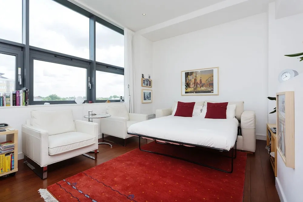 Veeve - Pentonville Pad