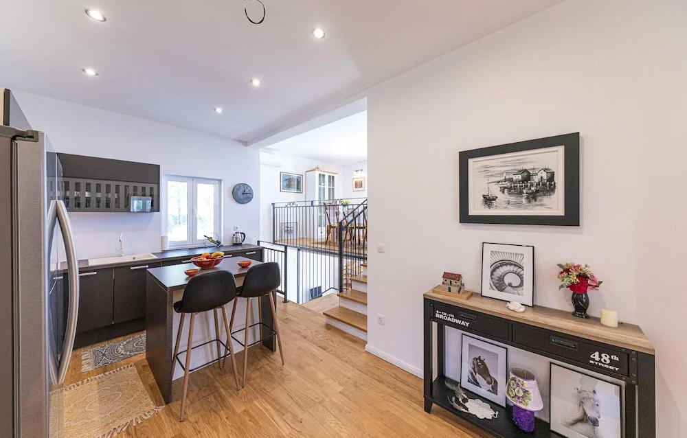 3 Bedroom Nice Home In Vinisce