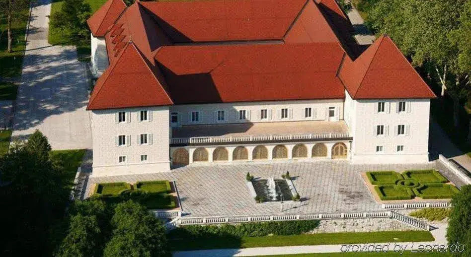 Elegans Hotel Brdo