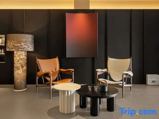 Jinjiang Hotel (Zhoukou Xiangcheng City Center Square)