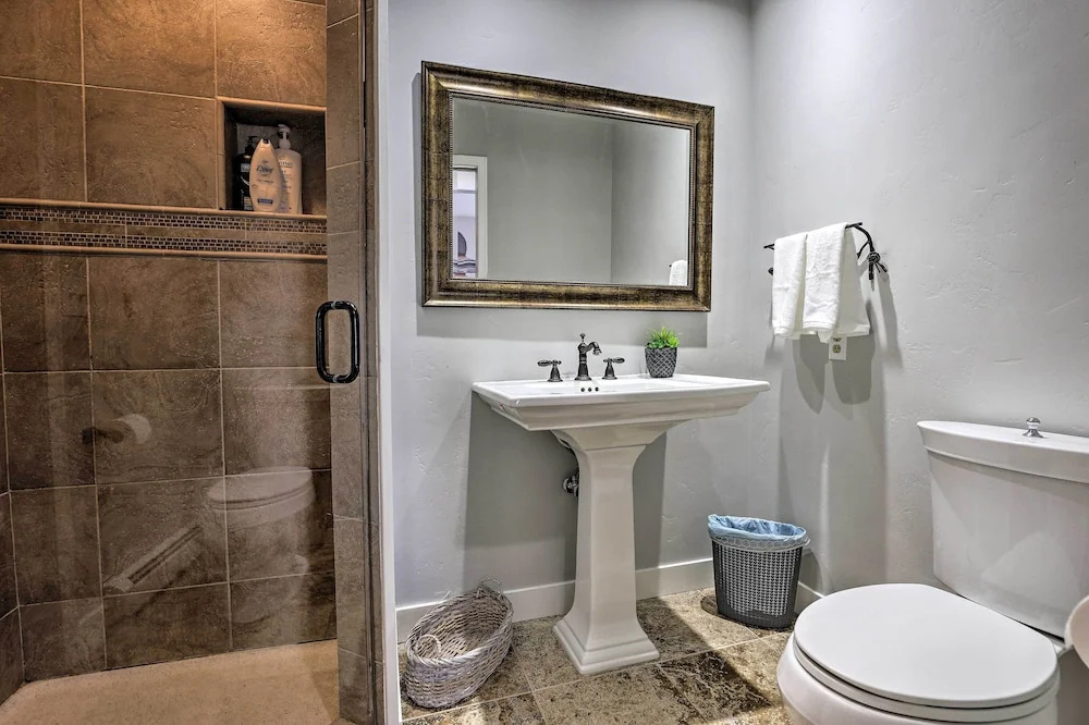 Ski & Relax: Vail-beaver Creek Duplex w/ Hot Tub
