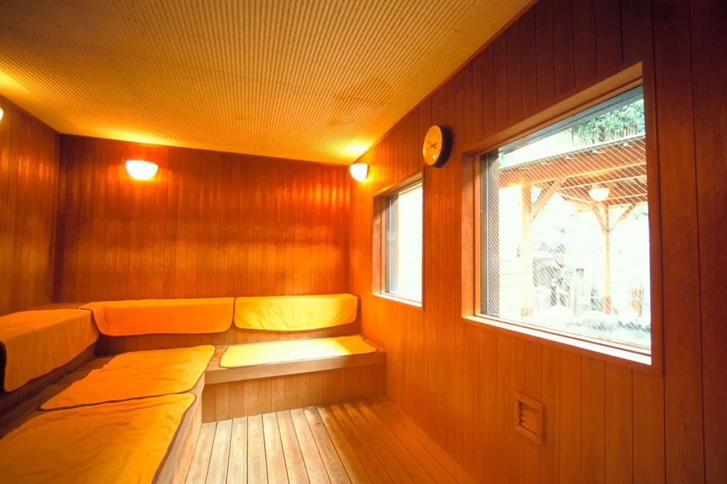 Hakonenomori Okada