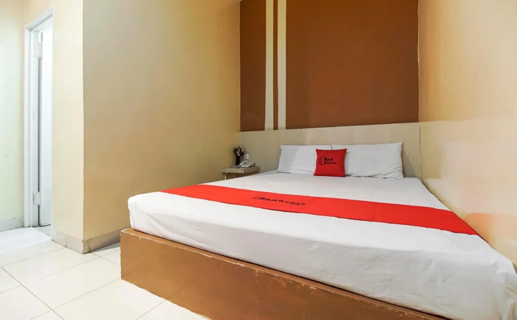 RedDoorz Plus at Hertasning Area Makassar