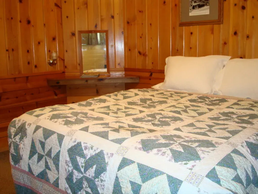 Lake Front Cabins