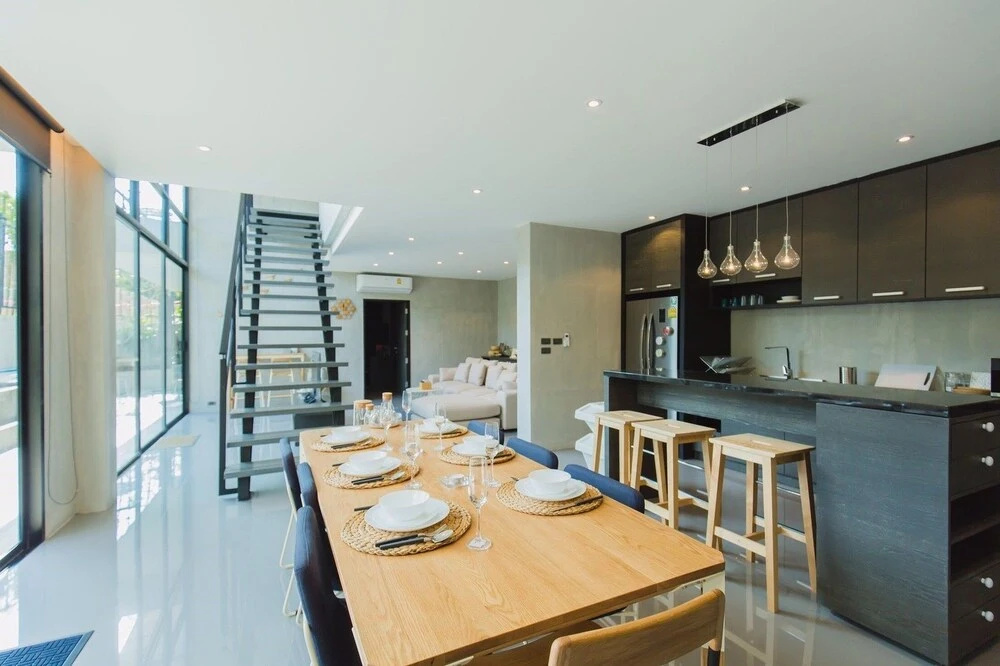 Luxury 4 Bedroom Villa Baan Rim Nam