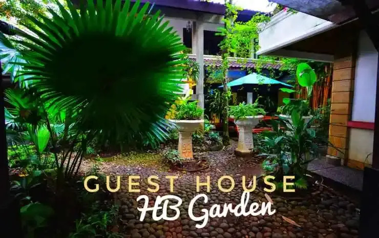 Hester Basoeki  Garden Guest House