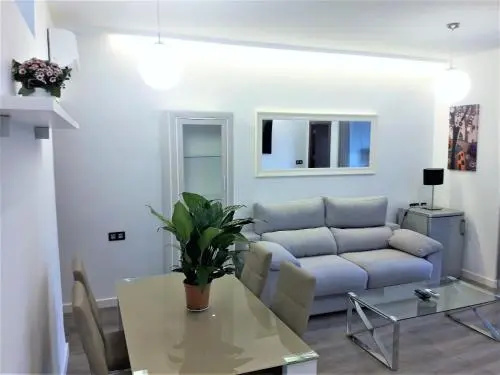 Apartamentos Sol Compañia