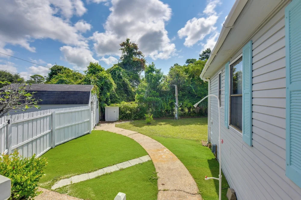 PCB Family Home w/ Sunroom, 1 Mi to Shore!