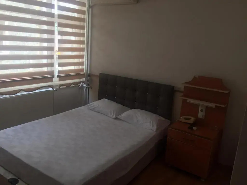 Otel Sari