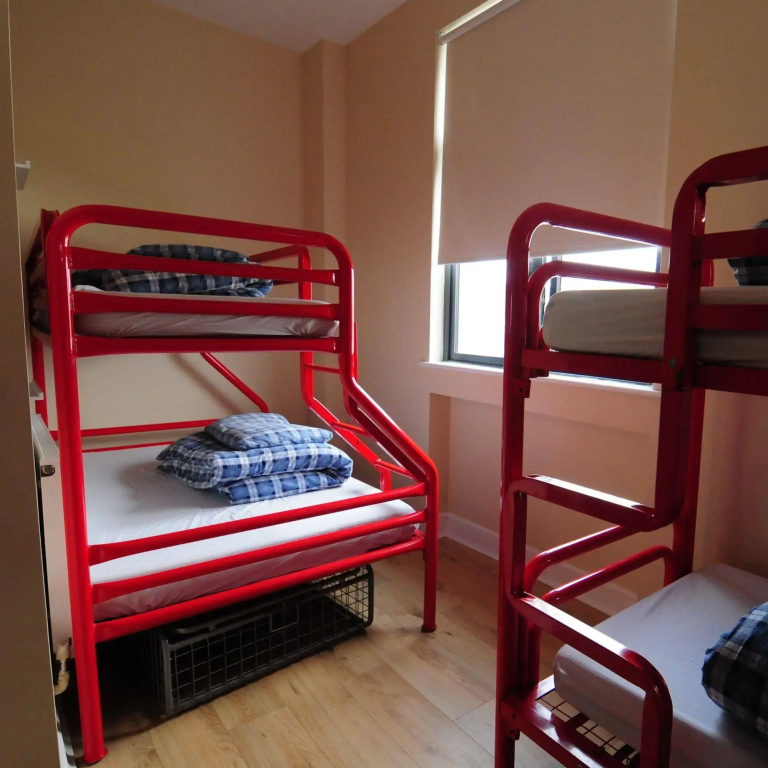 Snoozles Tourist Hostel