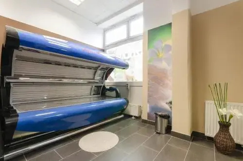 Uni-Hotel Dikotthon