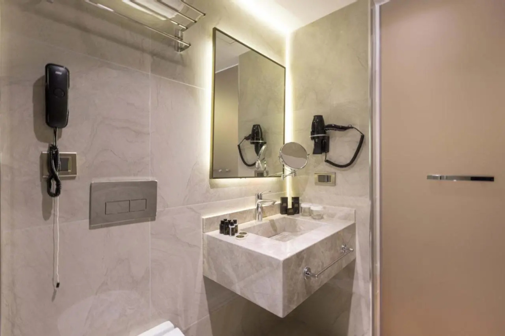 Great Fortune Concept Hotel