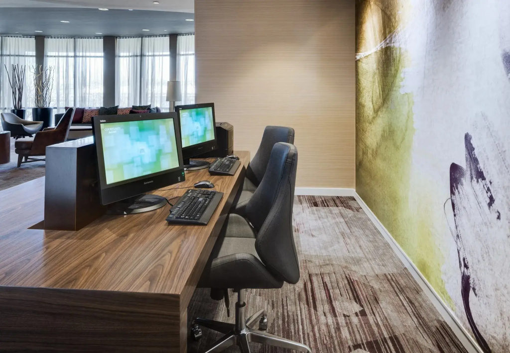 Courtyard by Marriott Providence Warwick