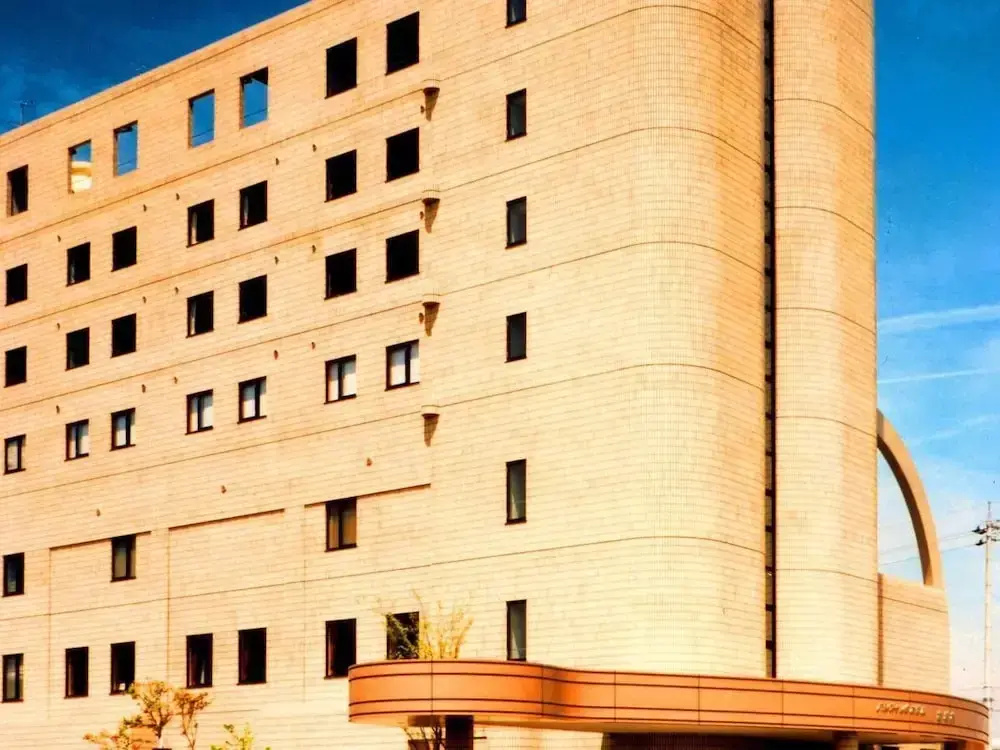 Sakaide Plaza Hotel