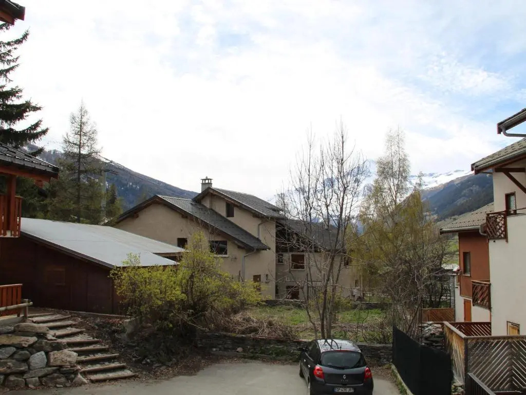 Appartement Lanslevillard, 3 pièces, 6 personnes - FR-1-508-81