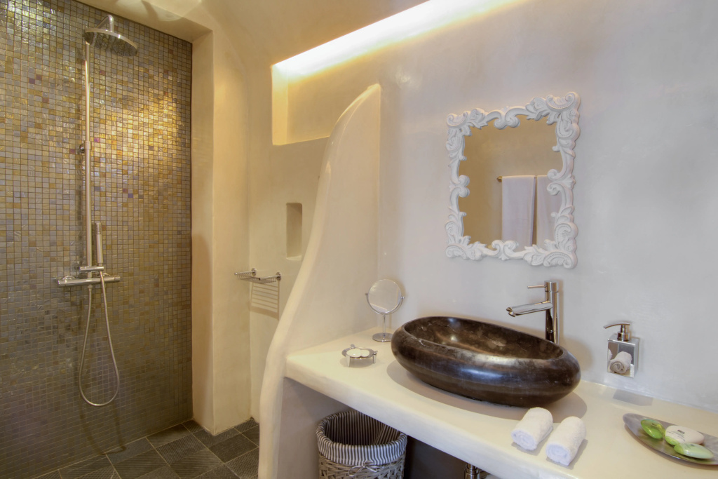 Santorini Secret Premium
