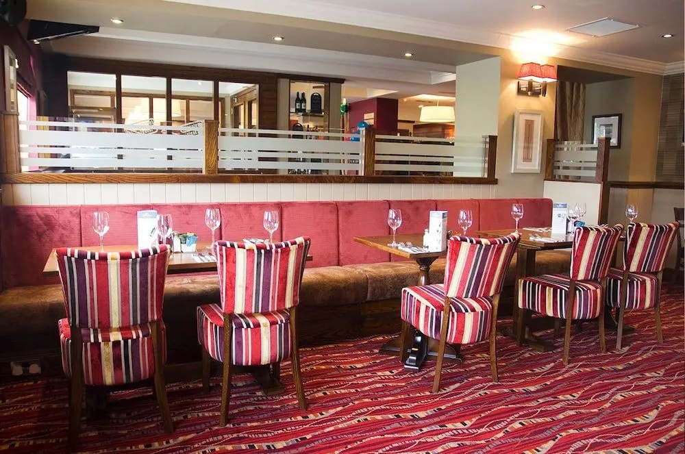 Wellington Hotel by Greene King Inns