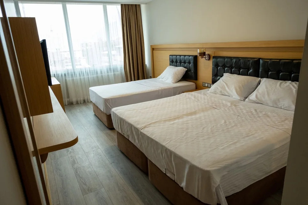 Lotus Park Hotel