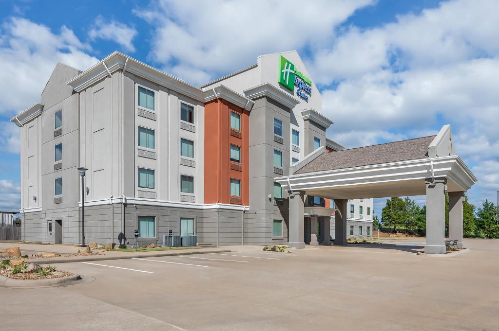 Holiday Inn Express & Suites Morrilton by IHG