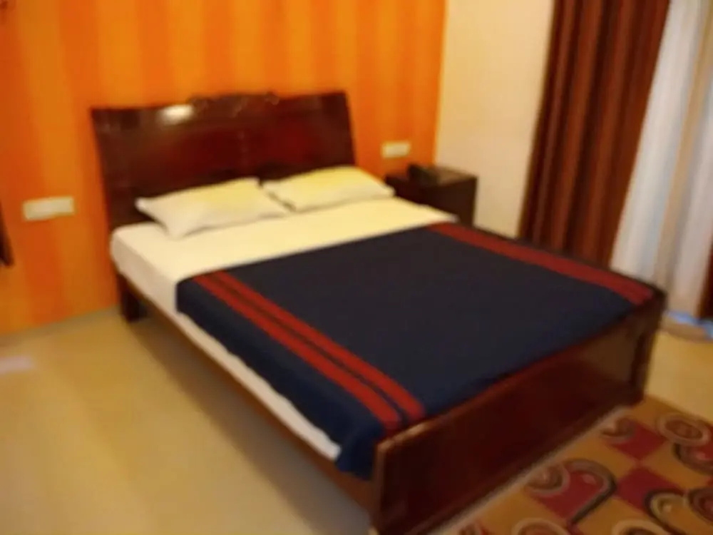Radhika Inn Service Appartment