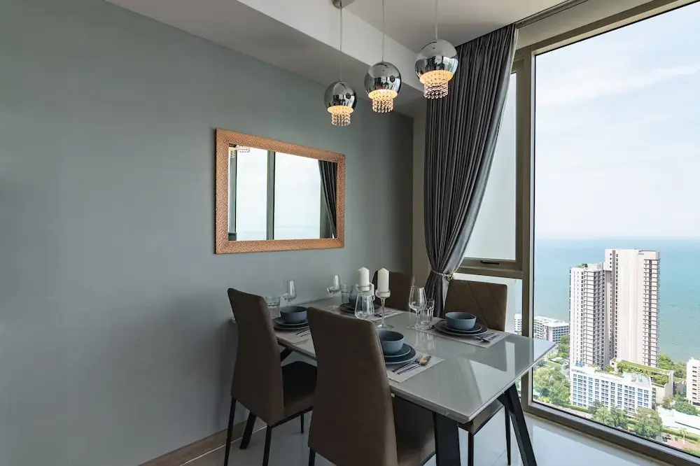 Riviera 1BR Sea View A804