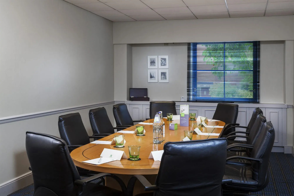 Holiday Inn London Sutton by IHG