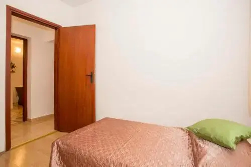 Apartment Puh 327