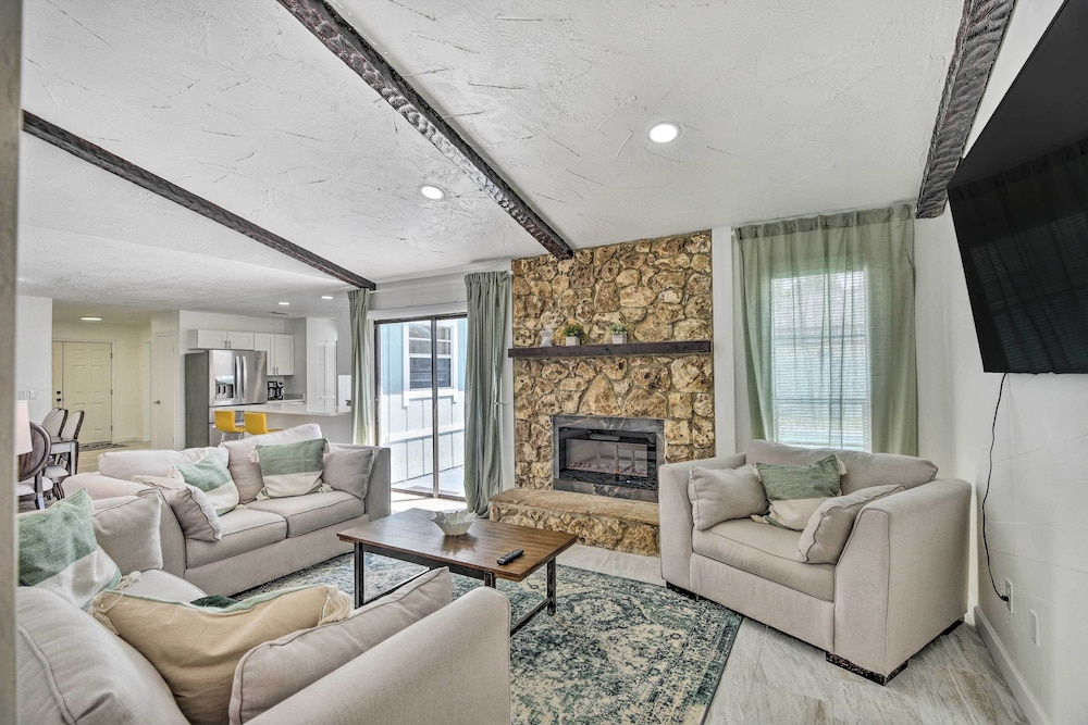 Port Orange Oasis: Close to Beaches & Dining!