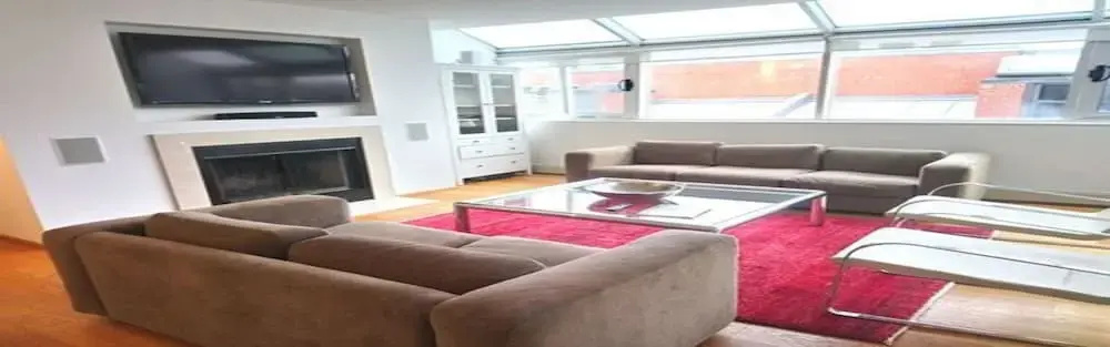 Luxury Yorkville Penthouse Suite