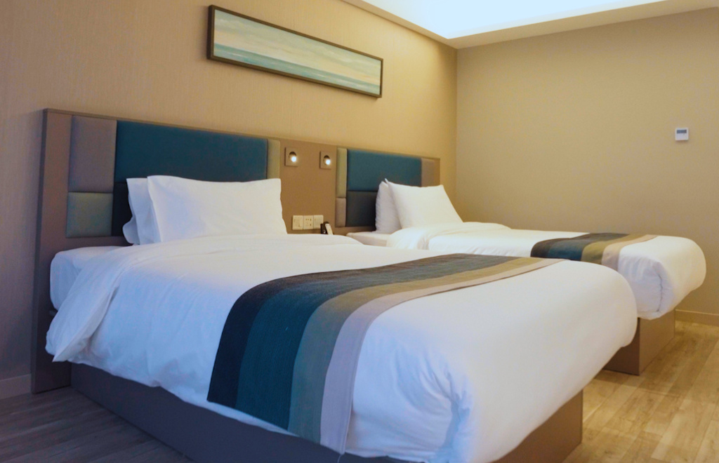 Homeinn Selected Hotel (Wuxi Anzhen East Railway Station RT-Mart)