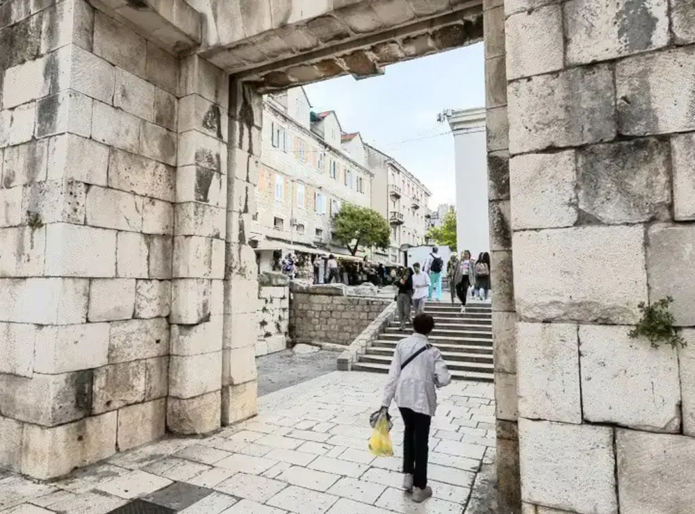 Silver Gate Rooms-Diocletian\s Palace