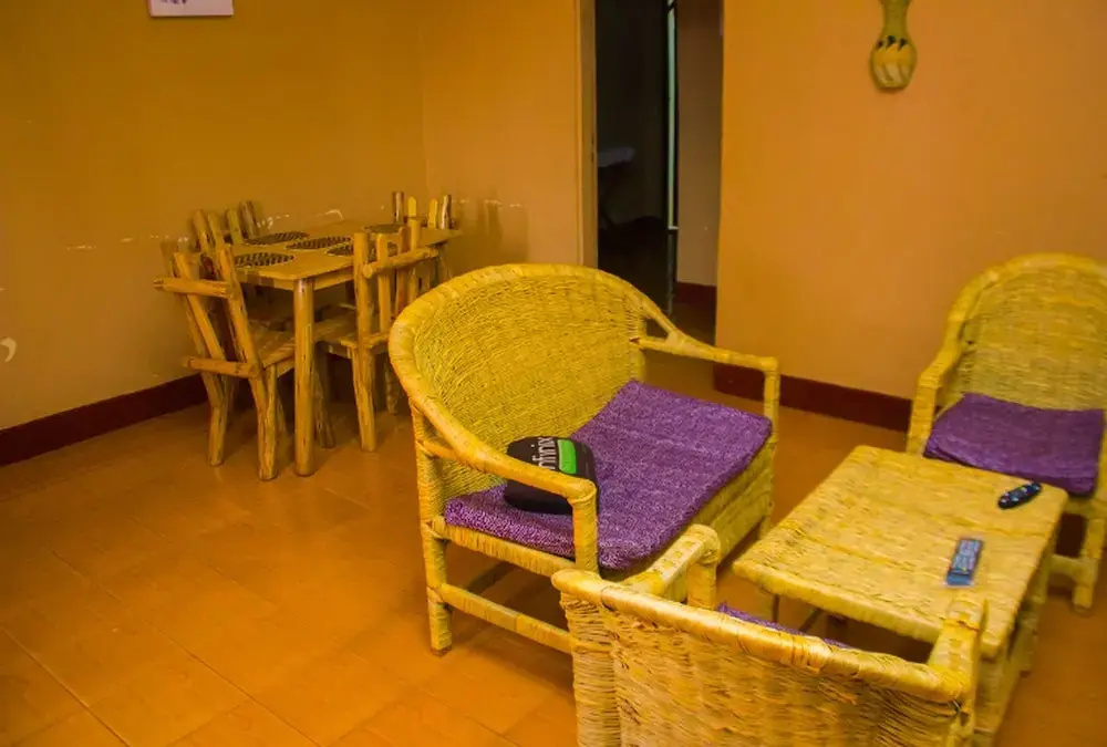 Kwezi Apartments