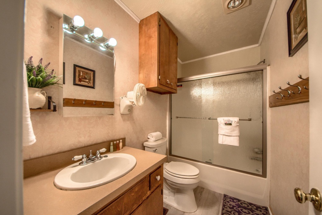 Ponderosa Cabin  PRD888