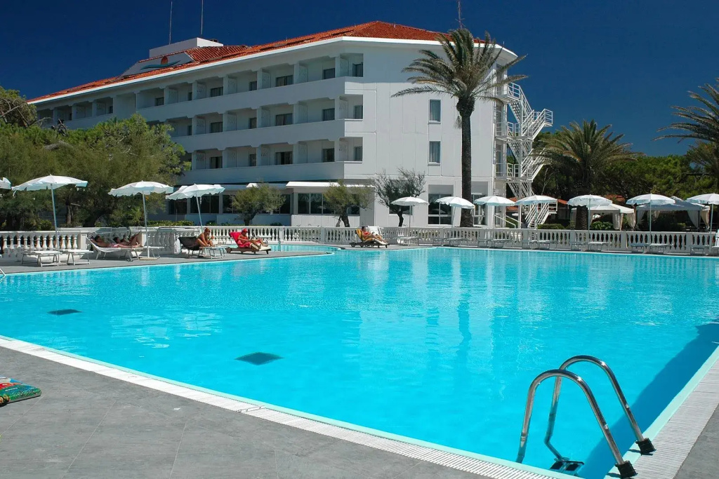 Domizia Palace Hotel